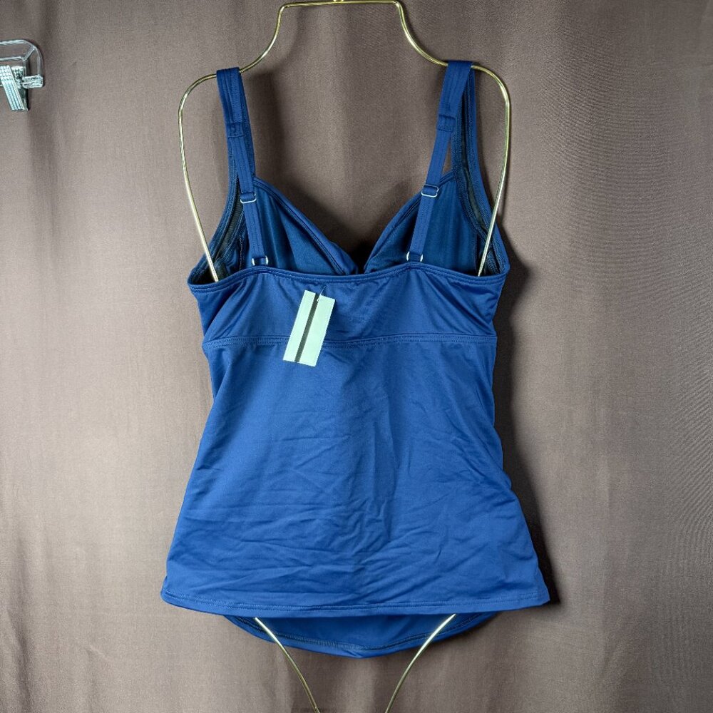 Lands' End Women's 4-8,18WDDD, 2-4 LONG Deep Sea Navy Tankini Swimsuit Top V-Nec - Picture 8 of 11